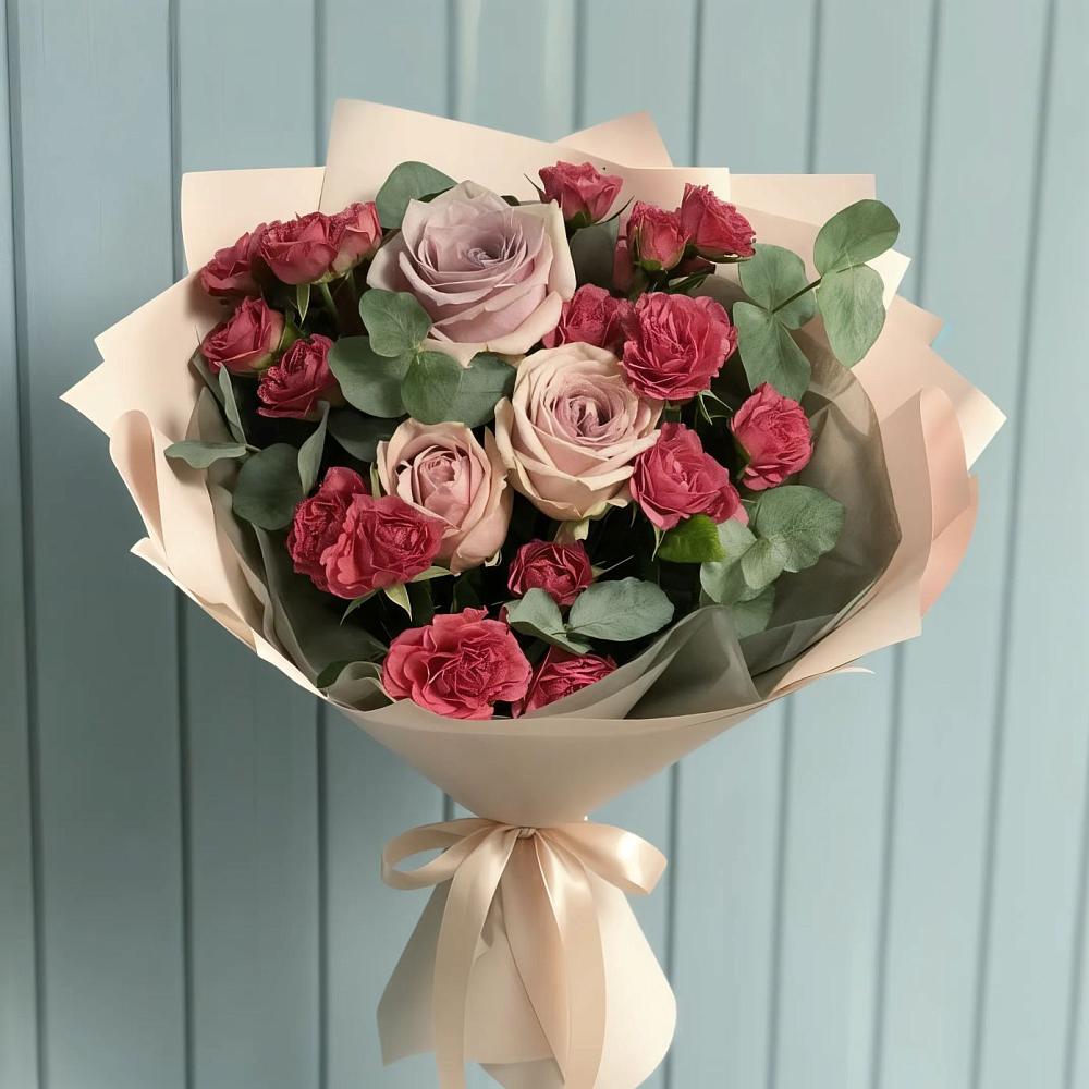 Букет цветов из: Гвоздики и Розы в Дубровке