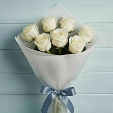 Букет 7 Белых роз Эдлесс Лав в Дубровке