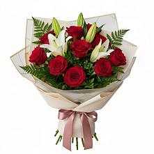 Букет цветов из:  Лилии и Розы в Дубровке