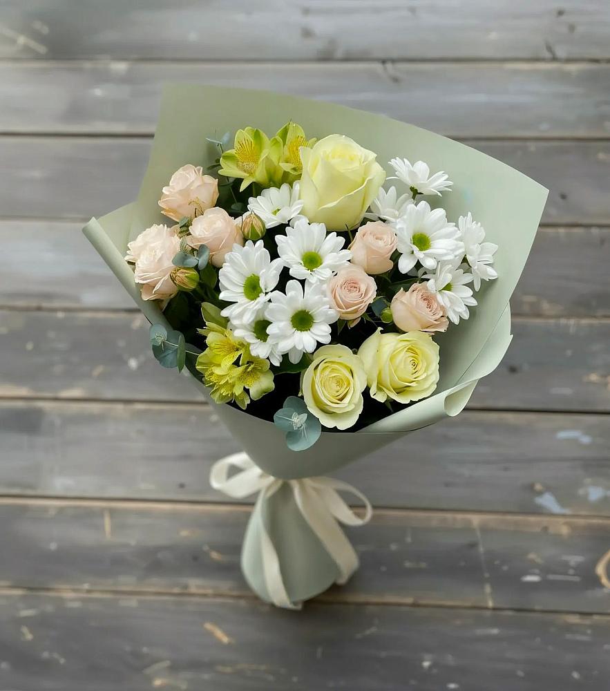 Букет цветов из: Альстромерии, Розы и Хризантемы в Дубровке
