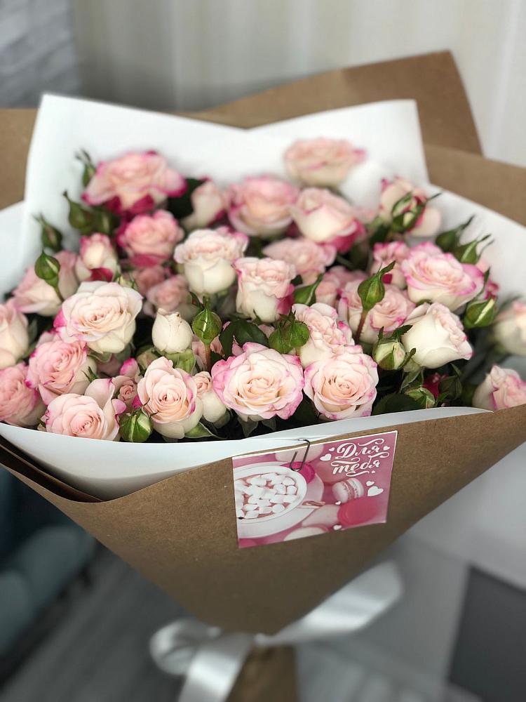 Букет цветов из: Розы в Дубровке