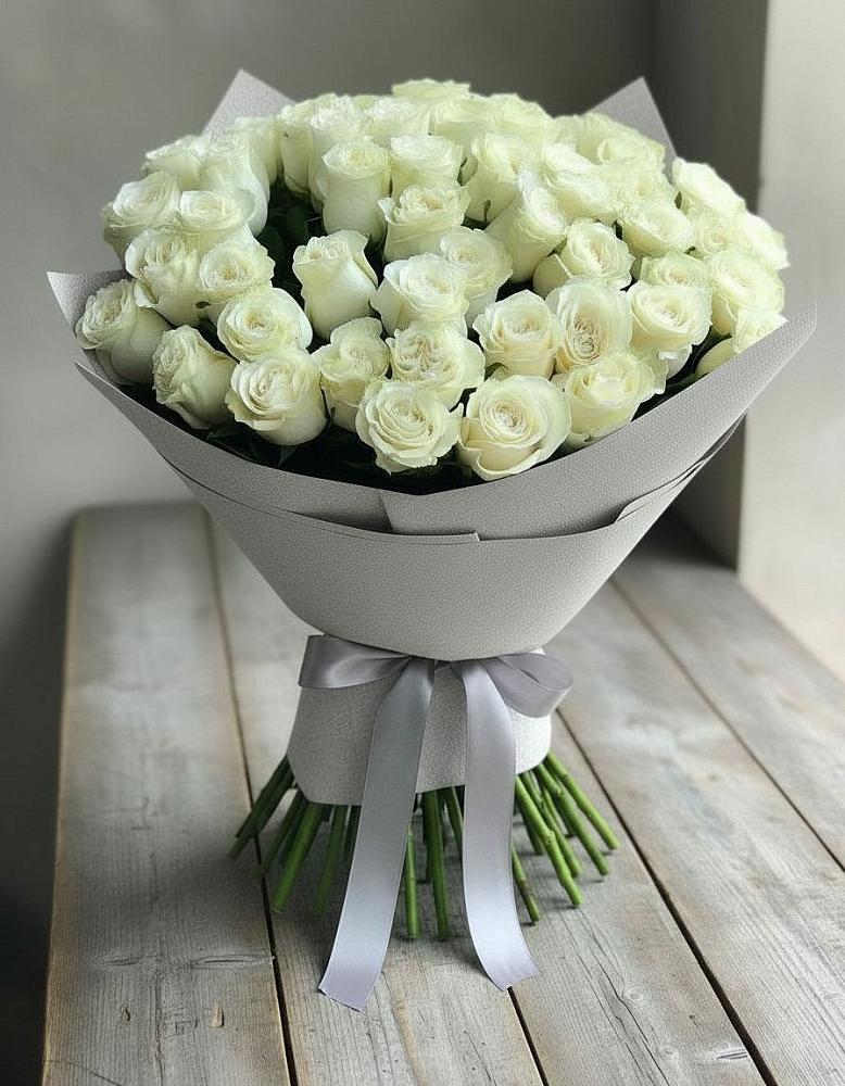 Букет 35 Белых роз в Дубровке