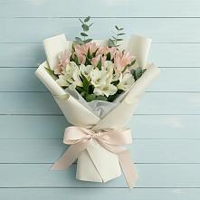 Букет цветов из:  Альстромерии в Дубровке