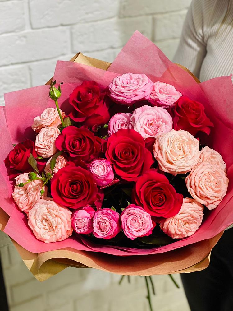 Букет цветов из: Розы в Дубровке