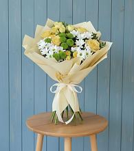 Букет цветов из:  Хризантемы и Розы в Дубровке