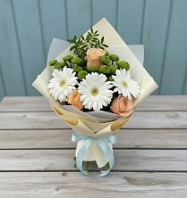Букет цветов из:  Герберы, Розы и Хризантемы в Дубровке