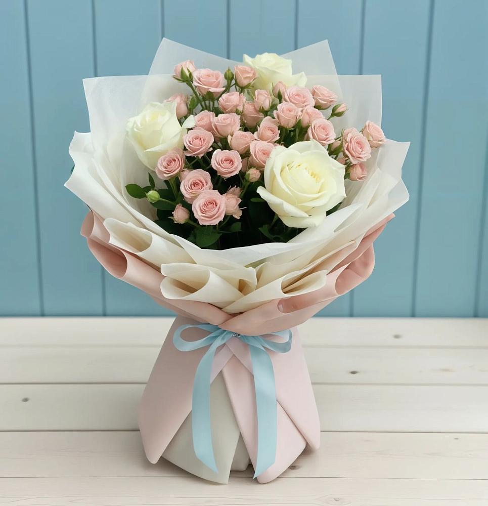 Букет цветов из: Розы в Дубровке